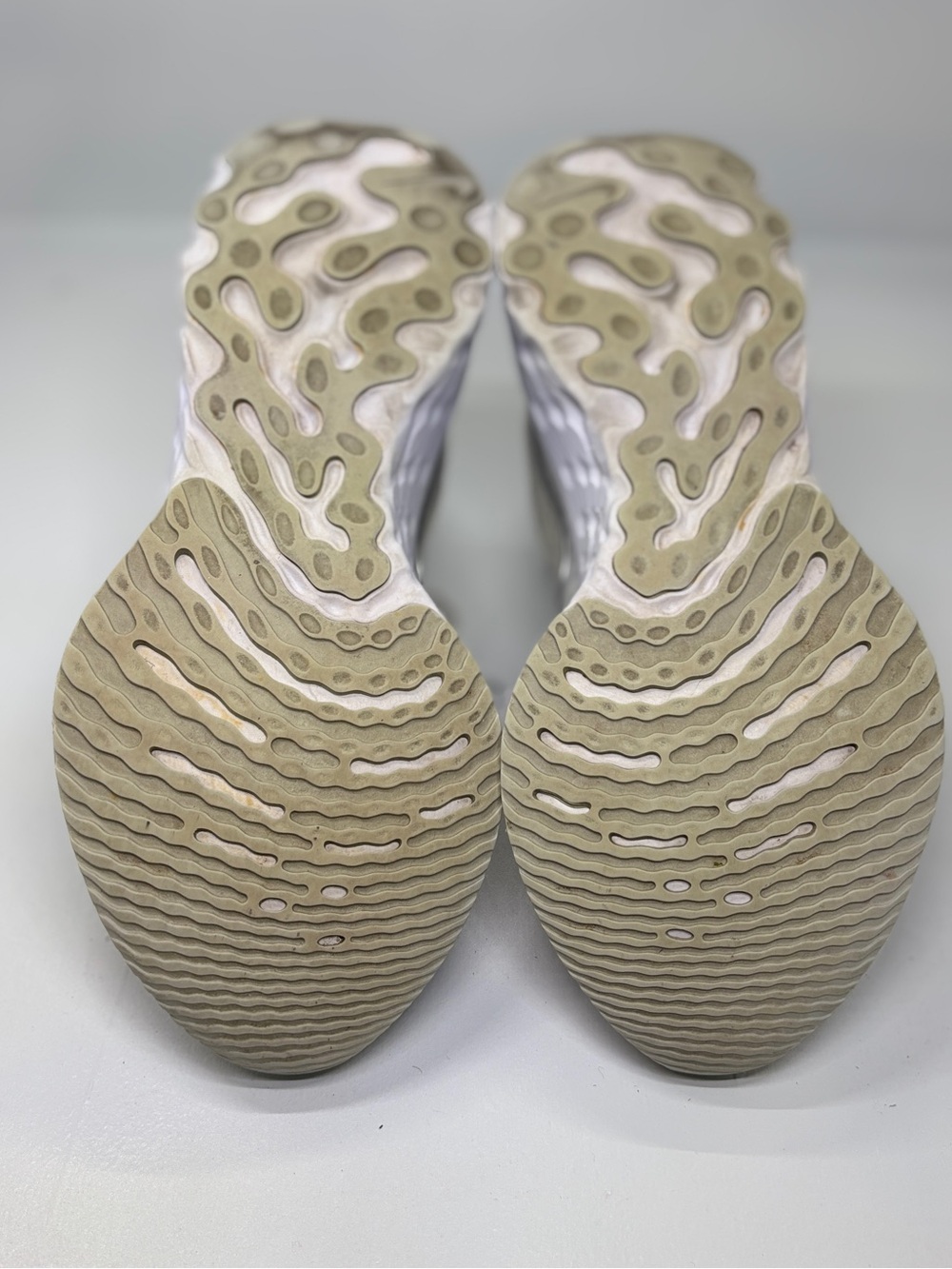 Nike React Infinity Run Flyknit Women’s 7.5 White Running Shoes Sneakers - Picture 3 of 13